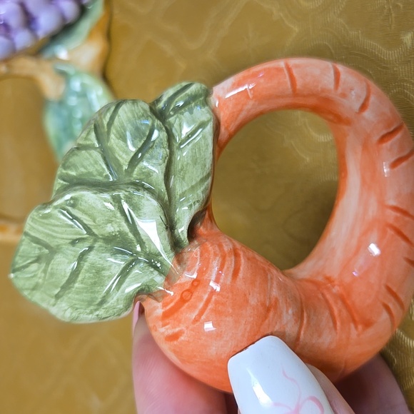 Colorful Ceramic Napkin Rings Set - Picture 11 of 11